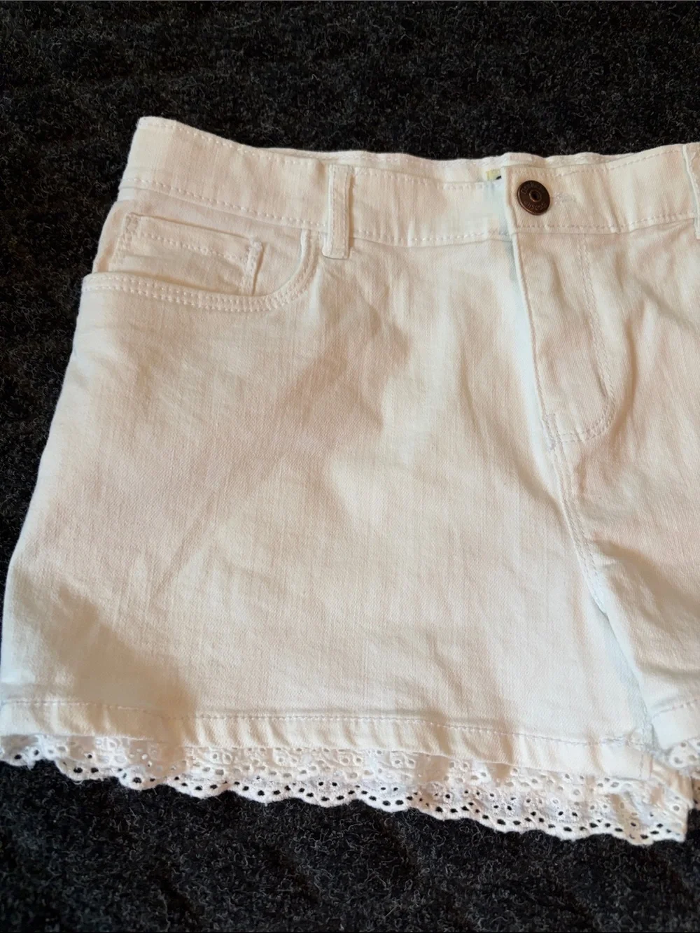 OshKosh B'gosh White Denim Shorts With Eyelet Lace Trim Size 14